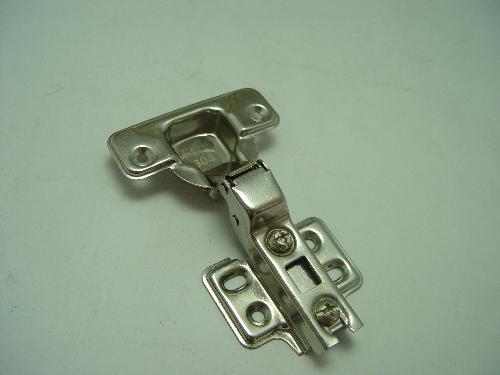 如何在Photoshop中優化五金金屬產品照片